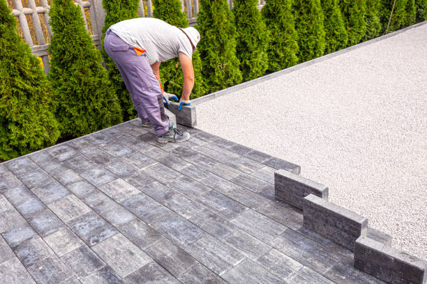 Best Local Driveway Pavers  in Kenosha, WI